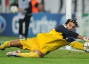 开云体育APP下载-戈贝尔压力下完成爆发，掘金爆冷上海队，一场意料之外的胜利