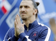 开云世界杯2026-这是一篇为您定制的、强调唯一性与历史时刻的文章，旨在突出德约科维奇（Novak Djokovic）在网坛独一无二的地位