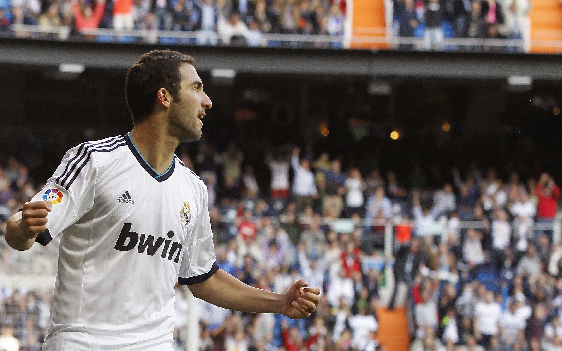 托尼爆发破铁壁，皇家社会防守艺术如何锁死哥伦比亚进攻引擎