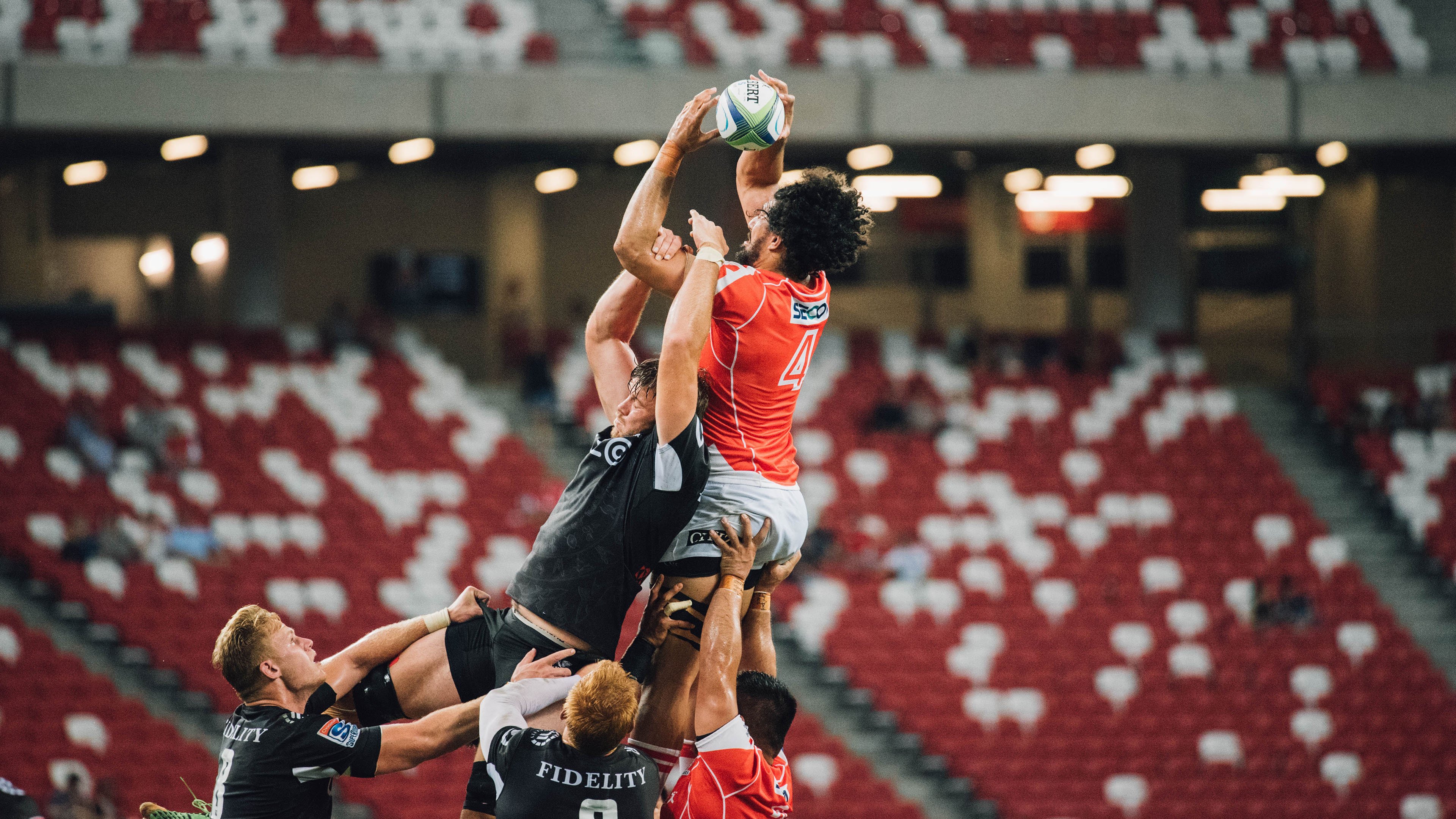 亚洲风暴席卷慕尼黑，中国新星闪耀，孙兴慜展现全能王本色